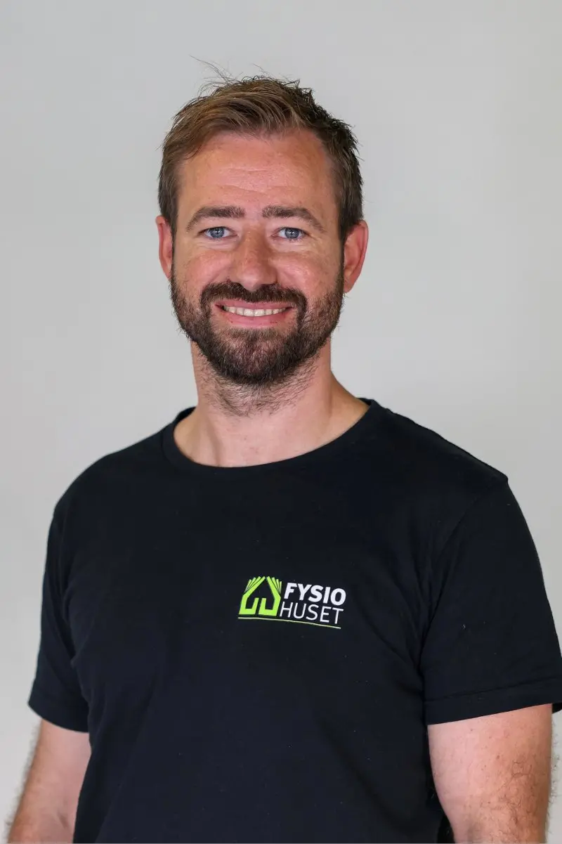 Mikkel er fysioterapeut hos FysioHuset i Randers.